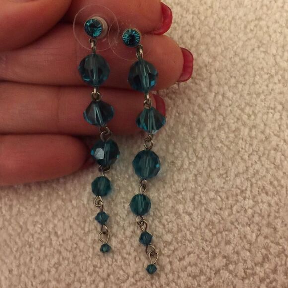 Cache earrings - Picture 5 of 7